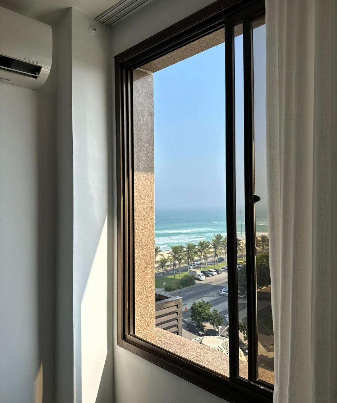 Lindo Apto No Melhor Lugar Da Barra Da Tijuca! Com Uma Vista De Tirar O Folego, Frente Para O Mar! Totalmente Equipado E Decorado Ao Lado Dos Melhores Hoteis E Quiosques Da Barra! Portaria 24H, Piscina, Sauna, Jacuzzi, Academia, Garagem, Wi-Fi, Lavan Rio de Janeiro Exteriér fotografie