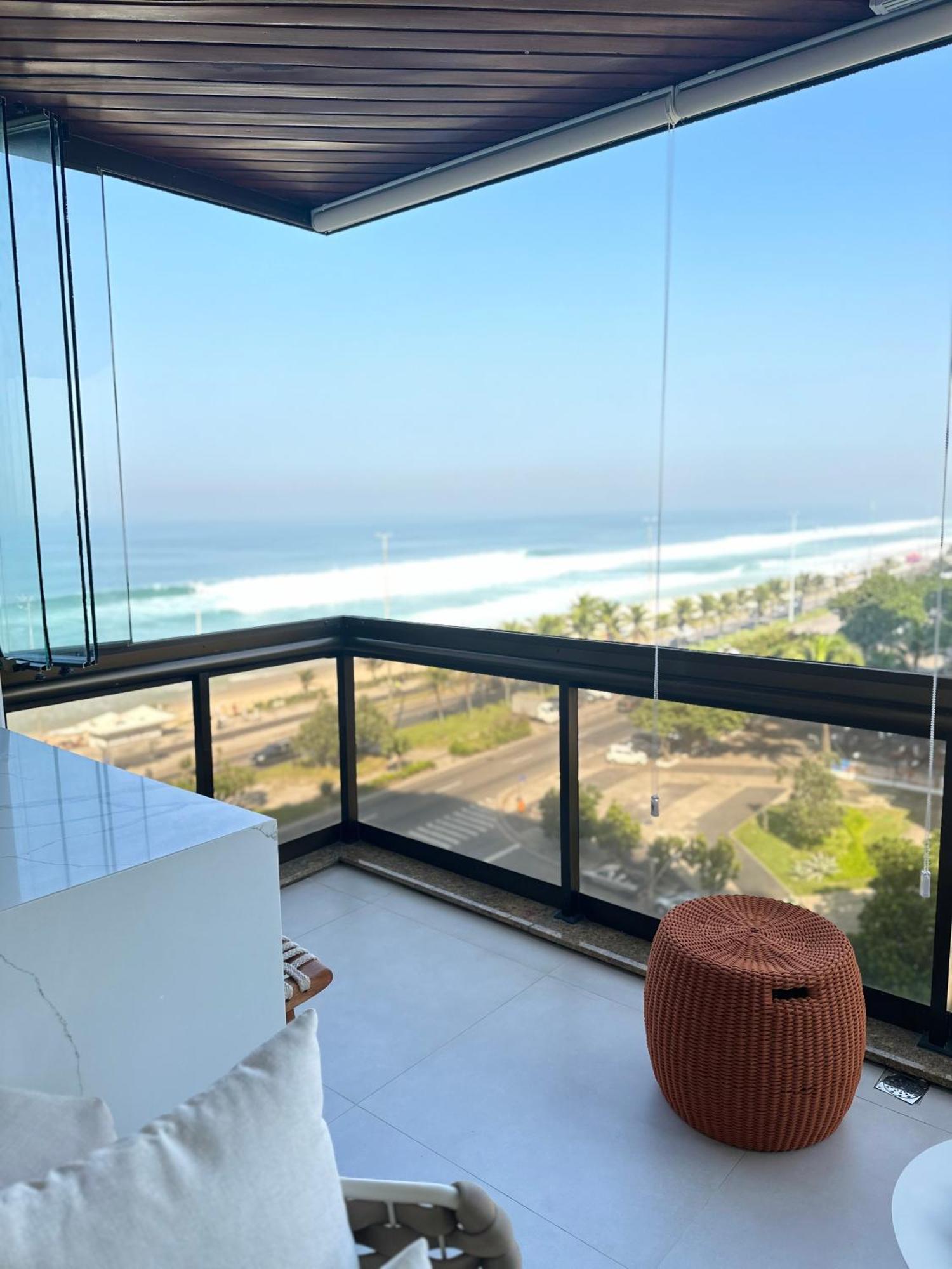 Lindo Apto No Melhor Lugar Da Barra Da Tijuca! Com Uma Vista De Tirar O Folego, Frente Para O Mar! Totalmente Equipado E Decorado Ao Lado Dos Melhores Hoteis E Quiosques Da Barra! Portaria 24H, Piscina, Sauna, Jacuzzi, Academia, Garagem, Wi-Fi, Lavan Rio de Janeiro Exteriér fotografie