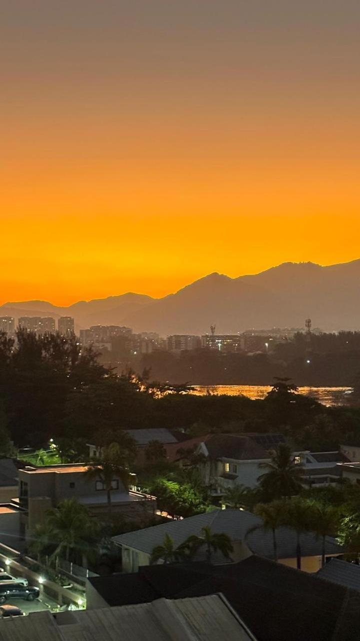 Lindo Apto No Melhor Lugar Da Barra Da Tijuca! Com Uma Vista De Tirar O Folego, Frente Para O Mar! Totalmente Equipado E Decorado Ao Lado Dos Melhores Hoteis E Quiosques Da Barra! Portaria 24H, Piscina, Sauna, Jacuzzi, Academia, Garagem, Wi-Fi, Lavan Rio de Janeiro Exteriér fotografie